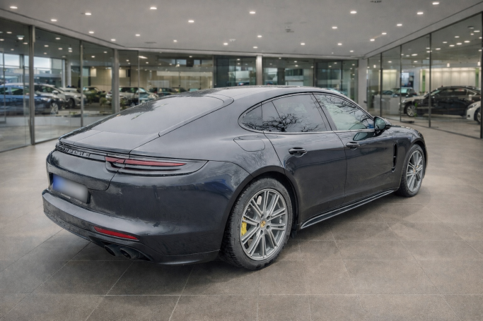 Porsche Panamera GTS